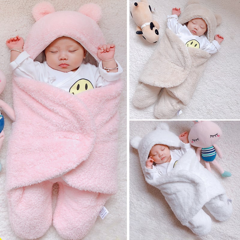 Kids' Newborn Swaddle Blanket with Legs Hooded Infant and Baby Sleeping Bag with Sherpa Fleece