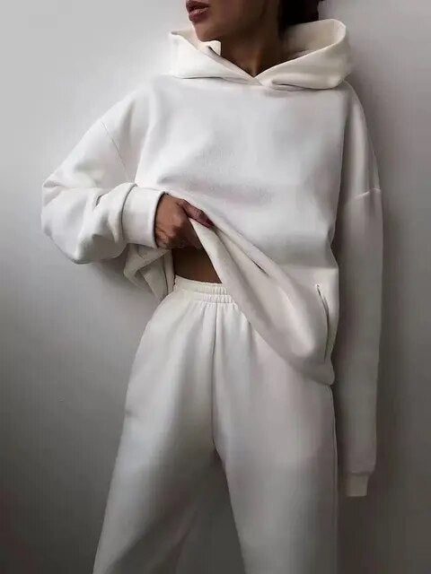 Lydia | Women's Hooded Sweatsuit Sweatshirt and Pants Set