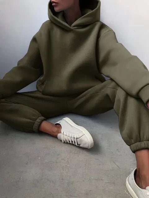 Lydia | Women's Hooded Sweatsuit Sweatshirt and Pants Set