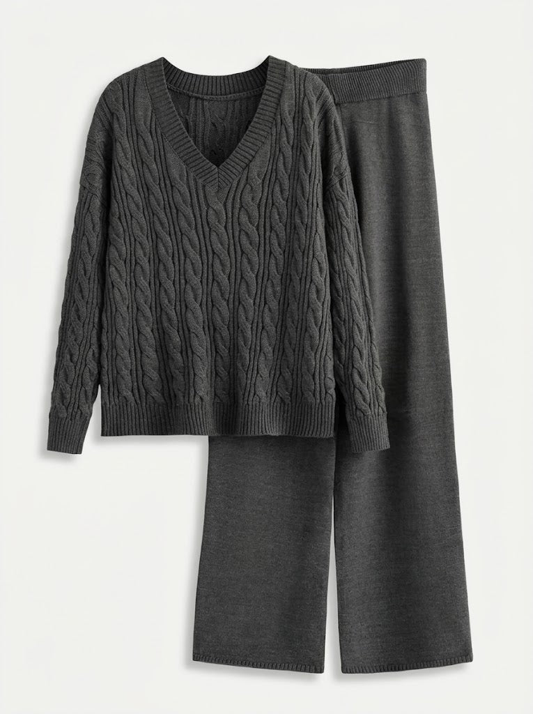 Lila - Women's Cable Knit Pullover & Elastic Waist Knit Pants Set