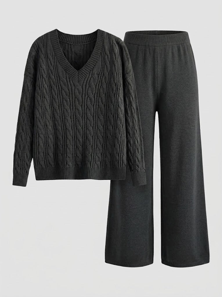 Lila - Women's Cable Knit Pullover & Elastic Waist Knit Pants Set