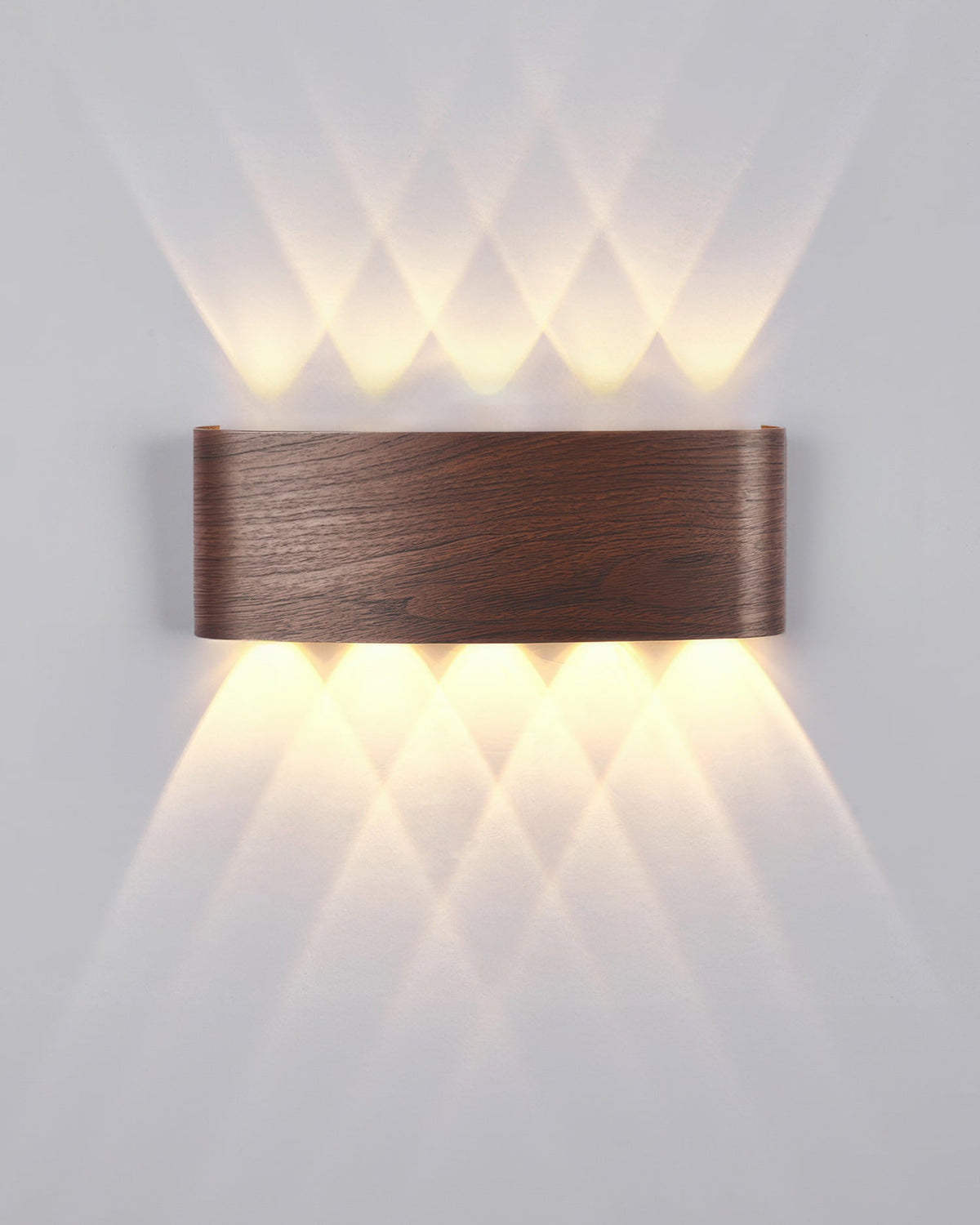 Luxury Wood Grain Wall Lamp for Timeless Ambiance