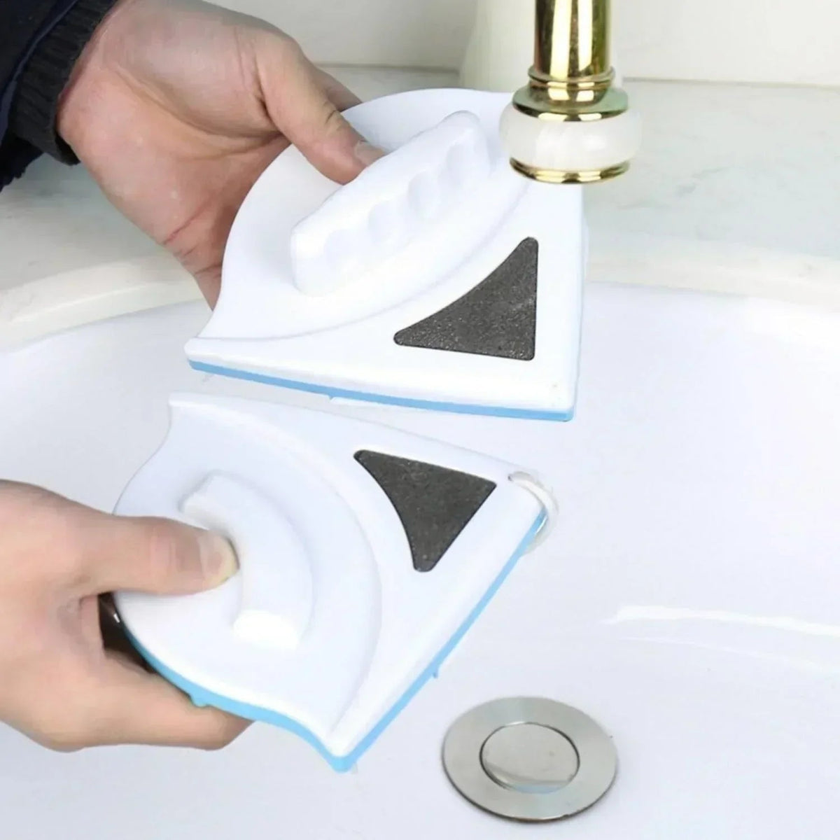 Magnetic Window Cleaner and Squeegee with Triangular Design for Hard-To-Reach