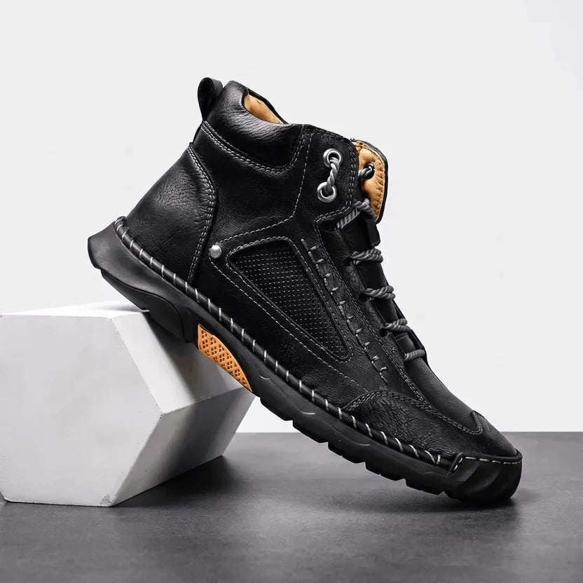 Wide Toe Box Hiking Boots – Vegan Leather, Lug Sole & Lace-Up | Tobias