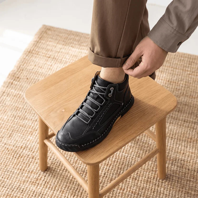 Wide Toe Box Hiking Boots – Vegan Leather, Lug Sole & Lace-Up | Tobias