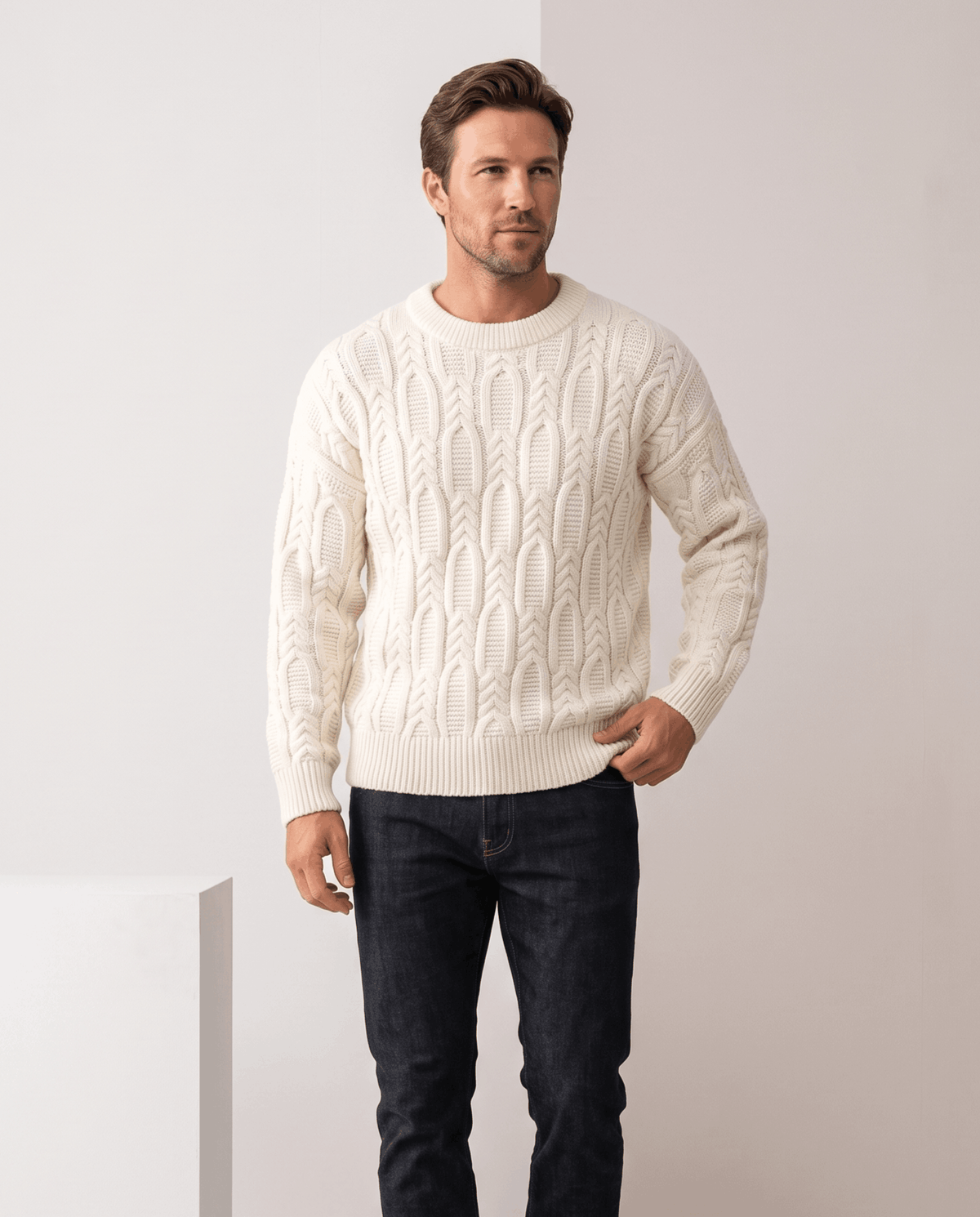 Braided Cable-Knit Crew Neck Sweater – Wool-Blend Knit, Relaxed Fit & Ribbed Trim | Nils
