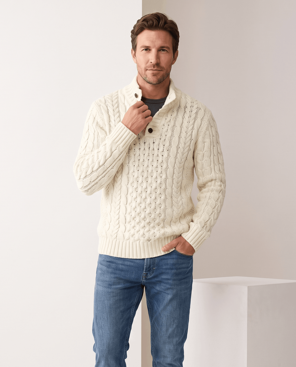 Button Mock Neck Cable-Knit Sweater – Chunky Diamond Pattern, Relaxed Fit & Ribbed Cuffs | Magnus