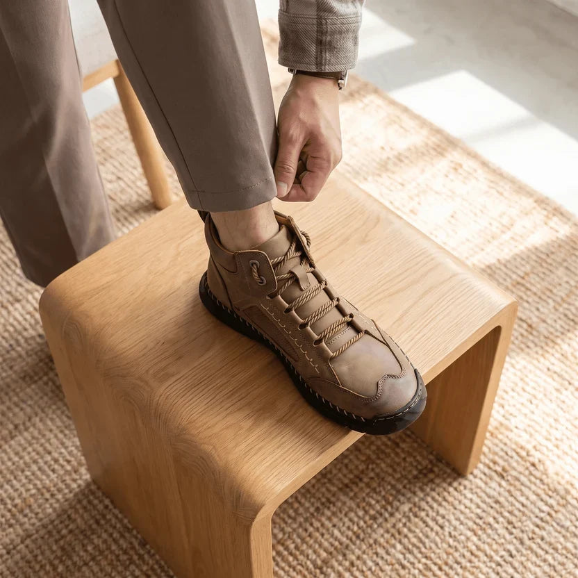 Wide Toe Box Hiking Boots – Vegan Leather, Lug Sole & Lace-Up | Tobias