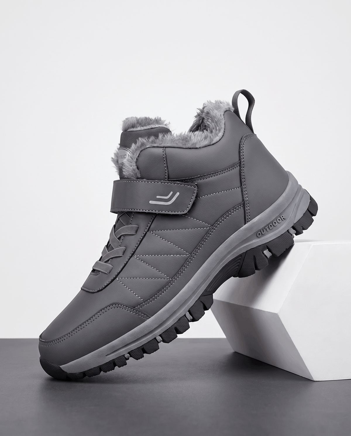Fleece-Lined Ankle Boots for Men – Hook-and-Loop Strap & Lug Outsole | Vittorio