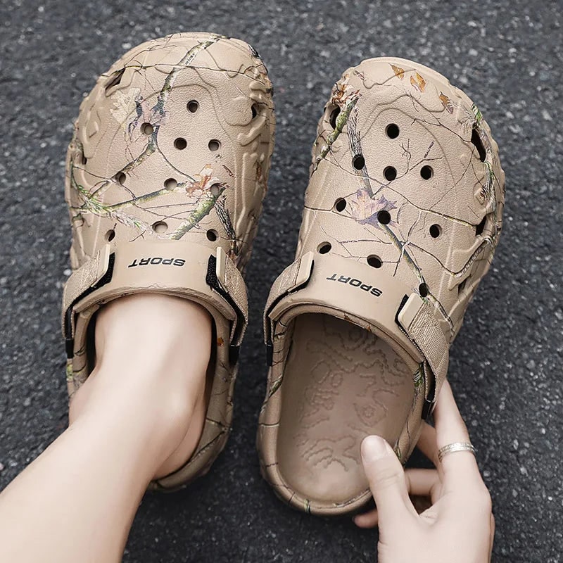 Men's Foam Clogs with Adjustable Heel Strap and Ventilation Holes