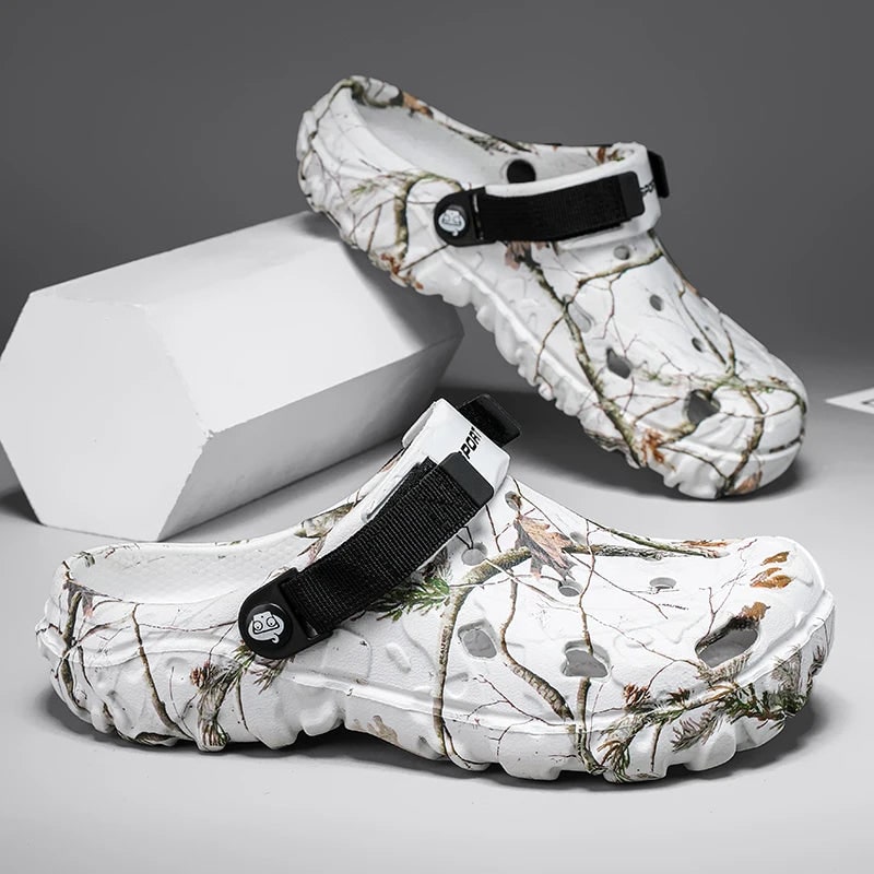 Men's Foam Clogs with Adjustable Heel Strap and Ventilation Holes