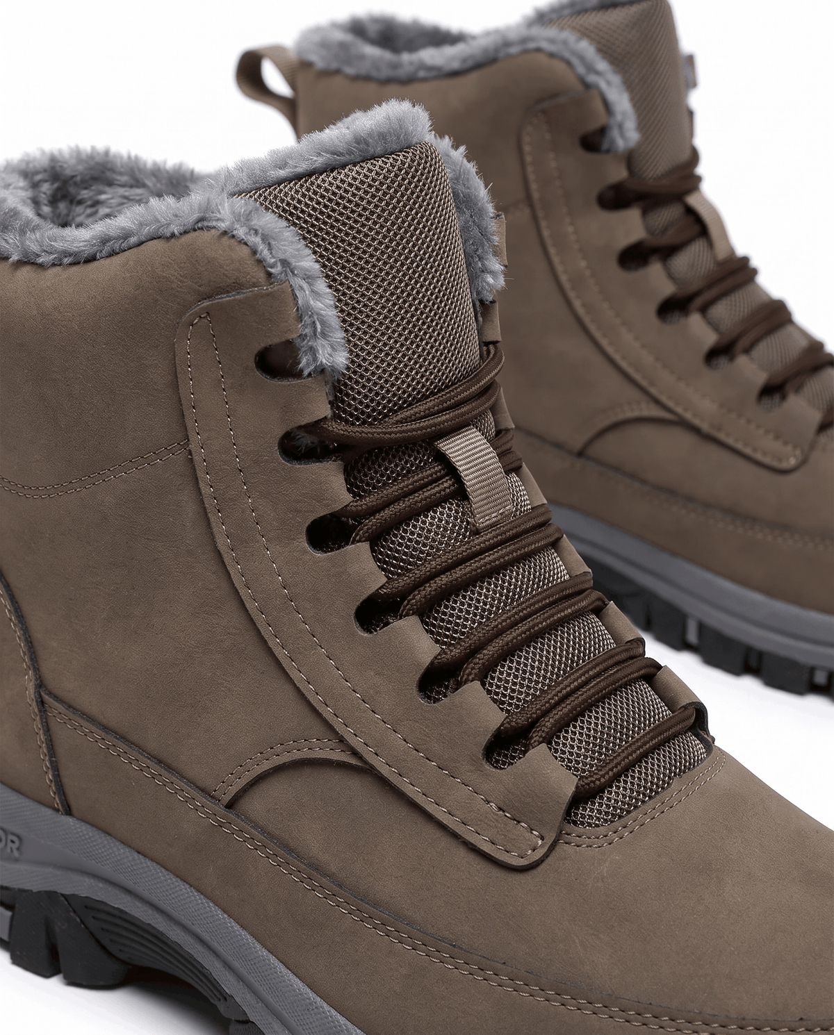High-Top Winter Boots – Water-Repellent, Fleece-Lined & Lug Sole | Ignazio