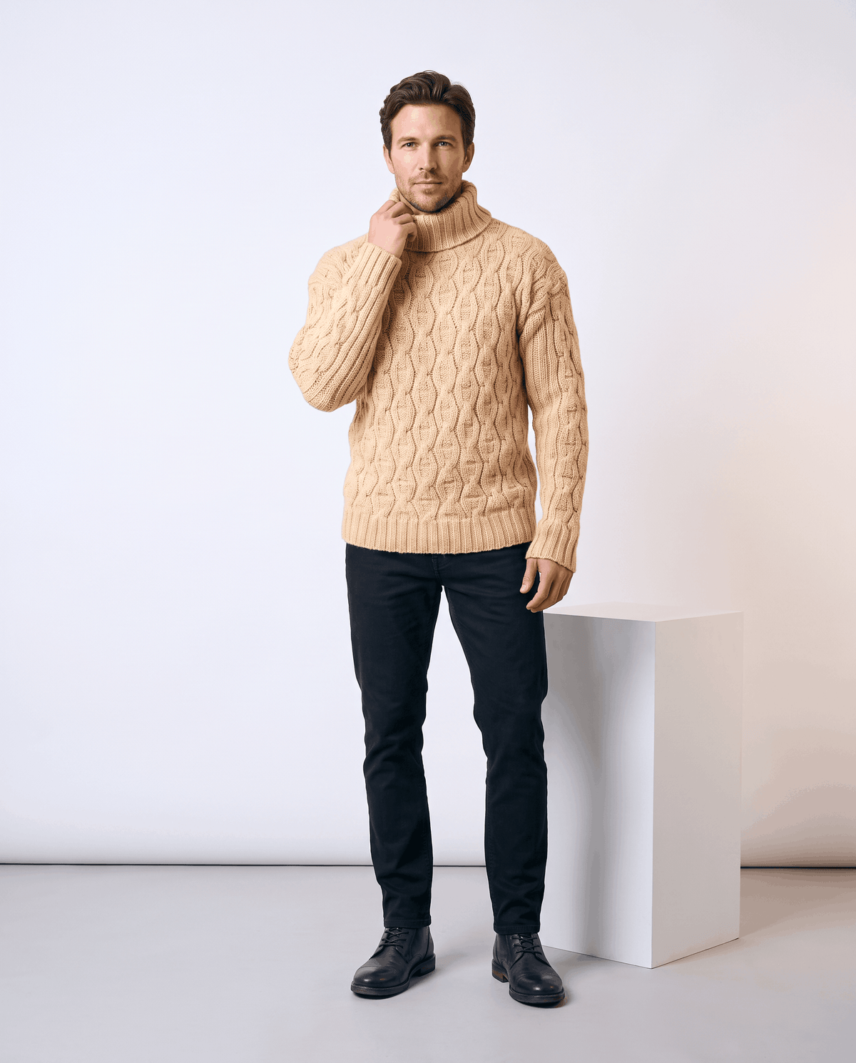 Honeycomb Cable-Knit Turtleneck Sweater – Long Sleeve, Slim Fit & Ribbed Trim | Lukas