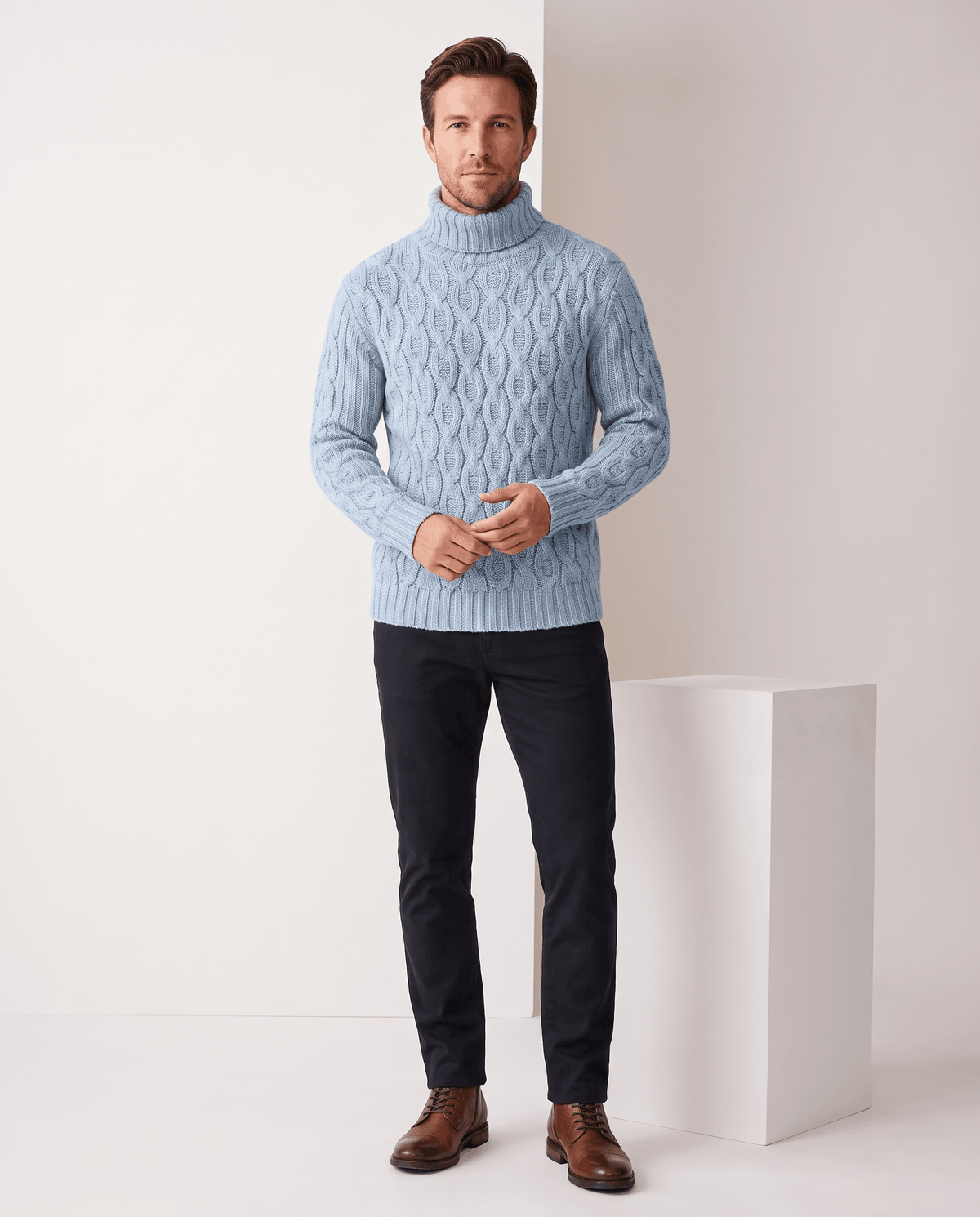 Honeycomb Cable-Knit Turtleneck Sweater – Long Sleeve, Slim Fit & Ribbed Trim | Lukas
