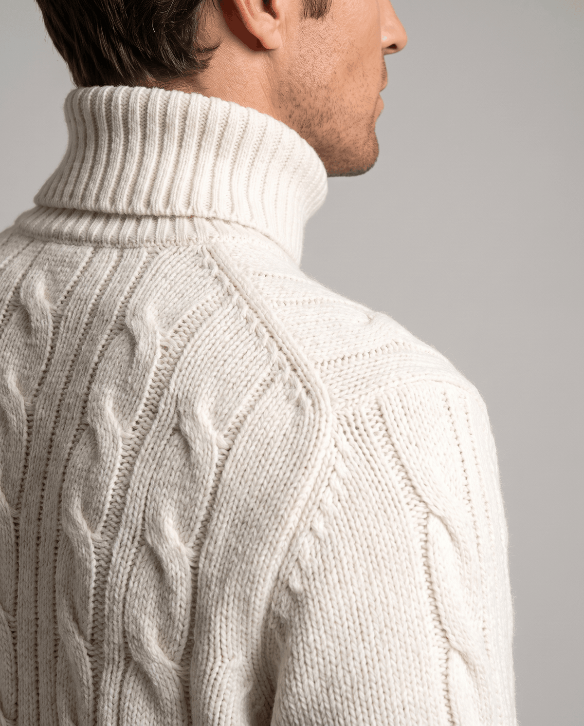 Honeycomb Cable-Knit Turtleneck Sweater – Long Sleeve, Slim Fit & Ribbed Trim | Lukas
