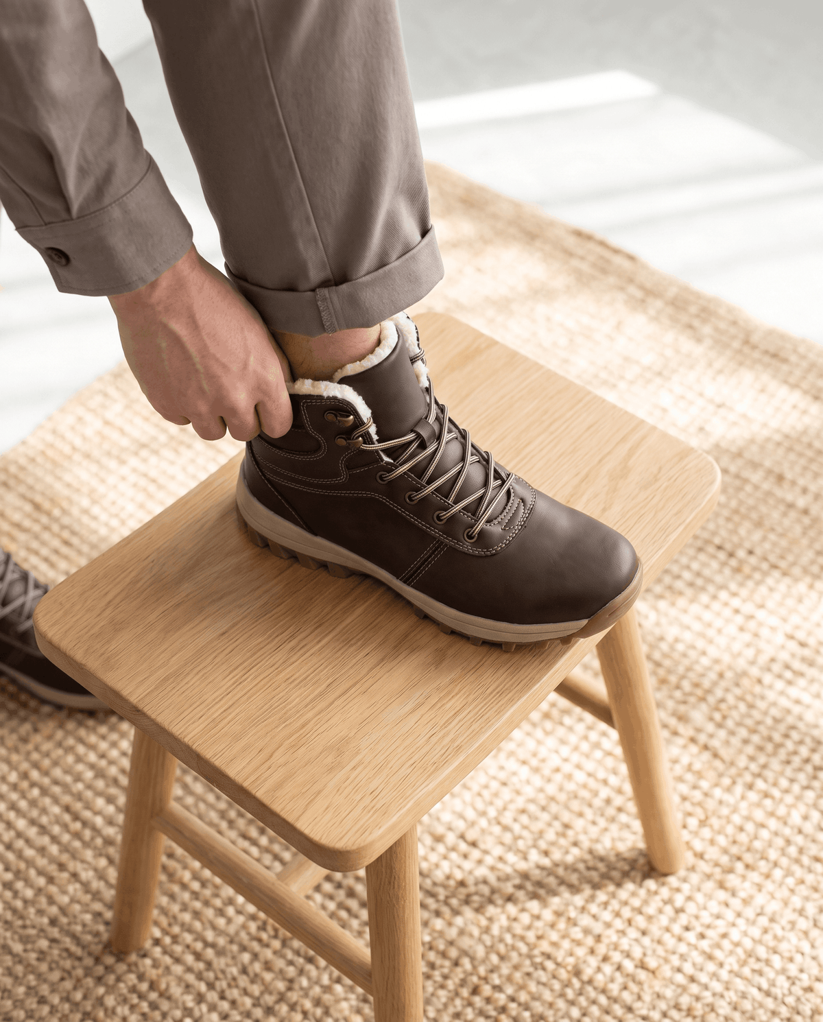 Fleece-Lined Lace-Up Ankle Boots – Lug Sole, Cushioned Insole & Leather-Look | Ellsworth