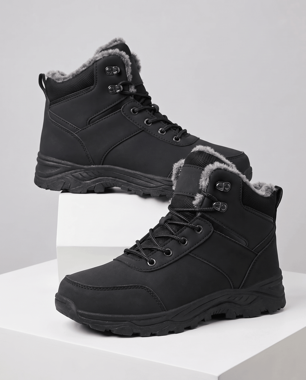Plush-Lined Winter Hiking Boots for Men – Mesh Panels & Lug Sole | Renzo