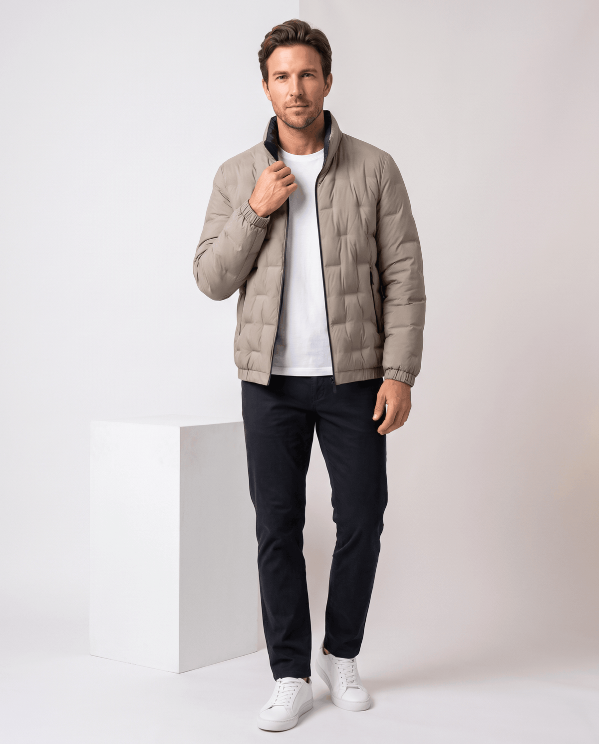 Quilted Down Jacket – Stand Collar, Contrast Lining & Elasticated Cuffs | Sutton