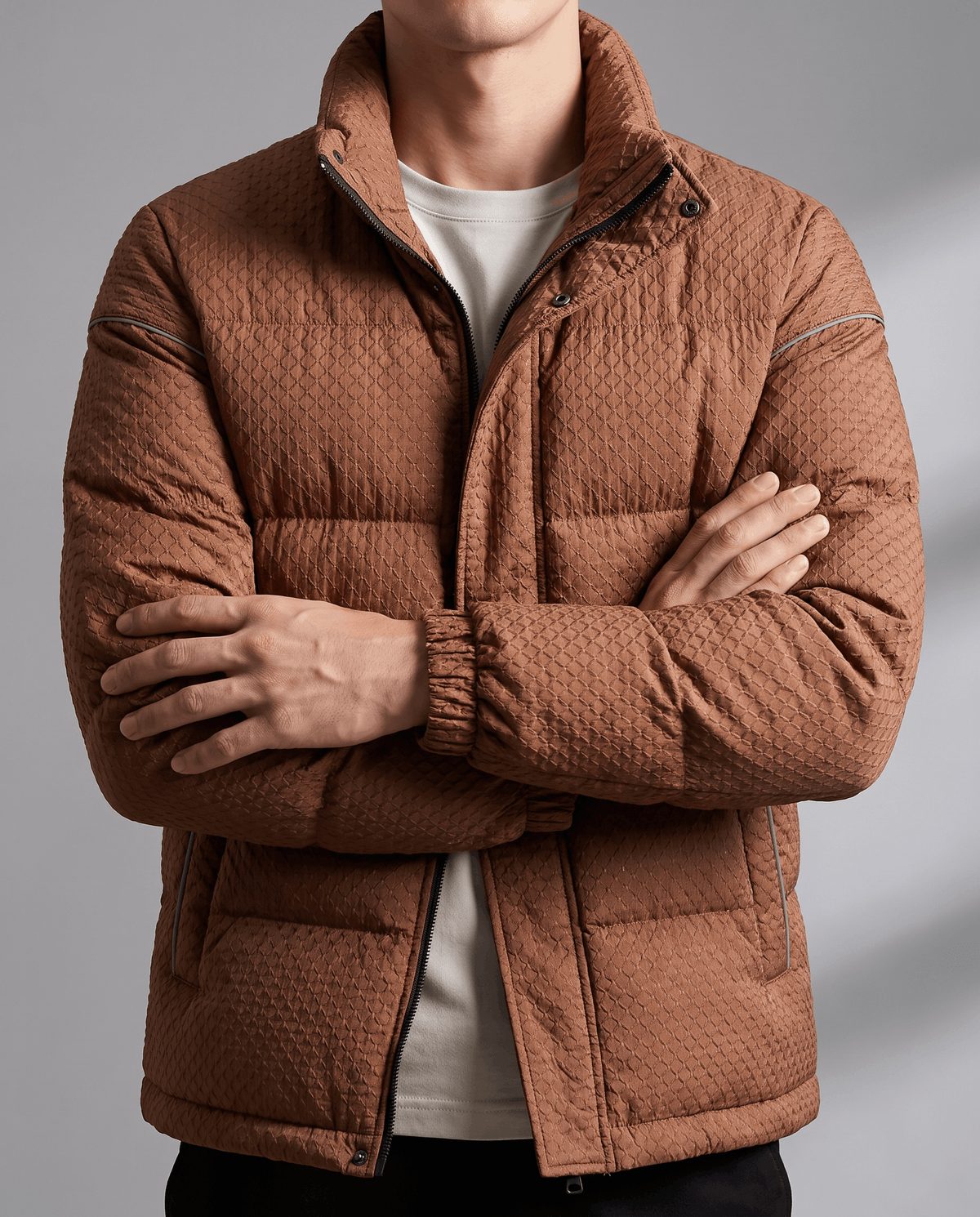 Short Puffer Jacket – Textured Shell, Stand Collar & Ribbed Cuffs | Holloway