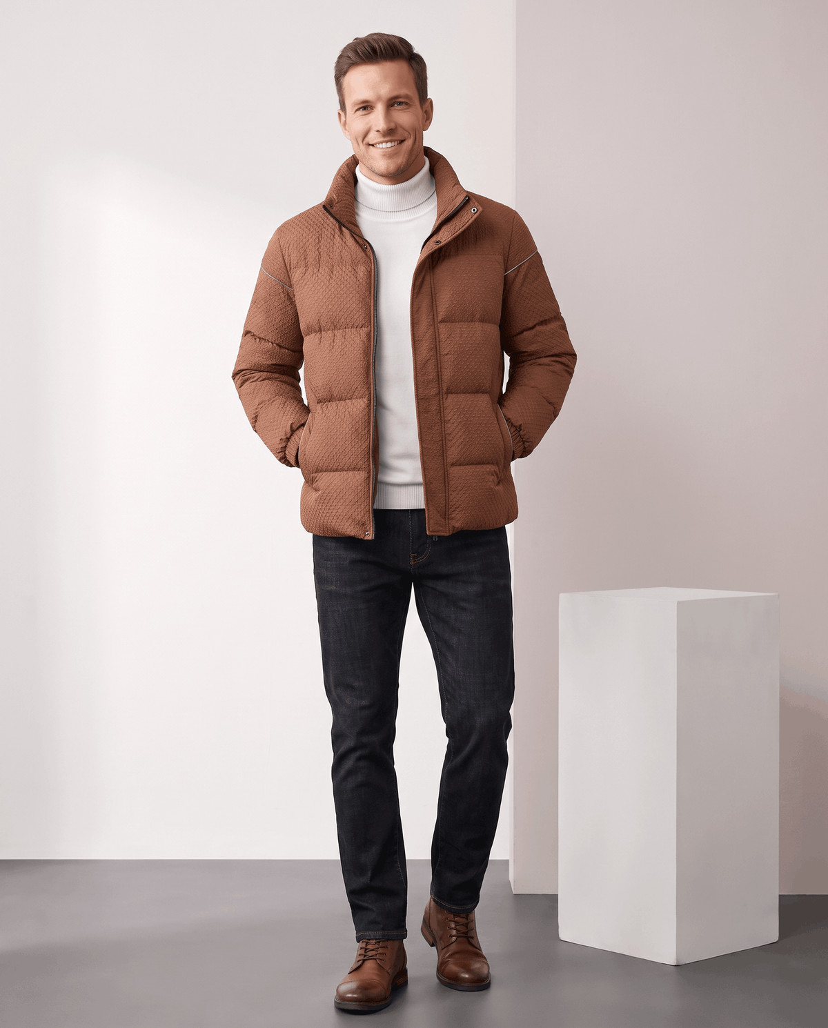 Short Puffer Jacket – Textured Shell, Stand Collar & Ribbed Cuffs | Holloway