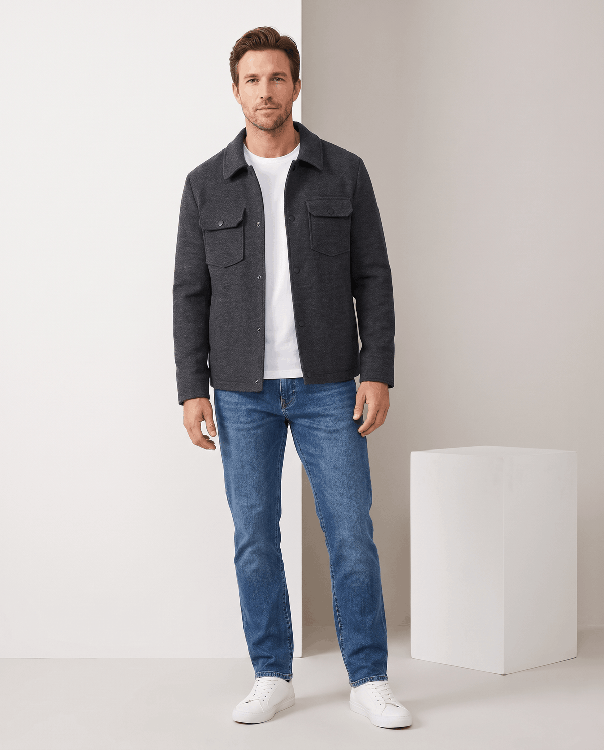 Short Wool-Blend Jacket – Snap Front, Flap Chest Pockets & Turn-Down Collar | Amadeo