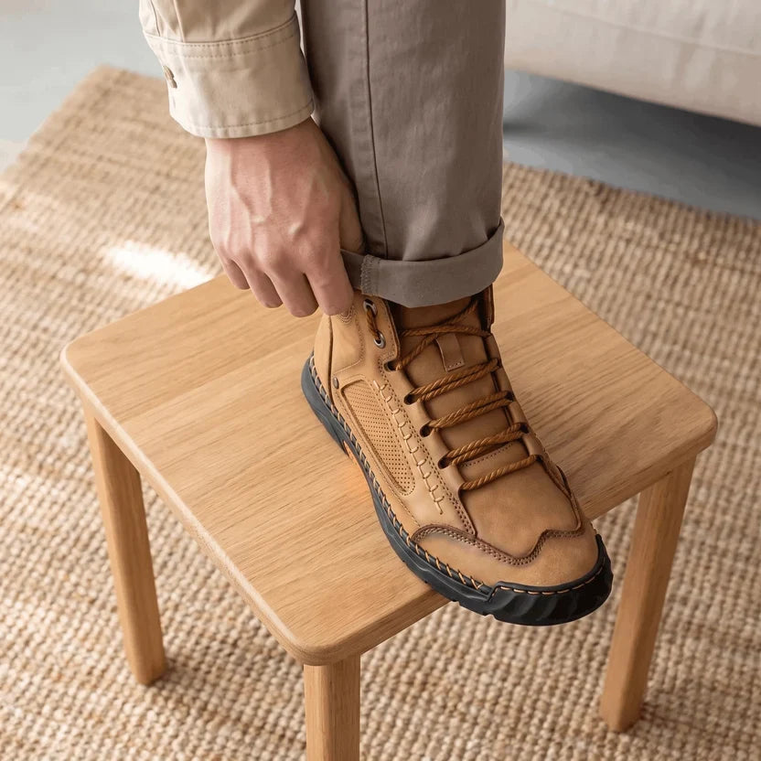 Wide Toe Box Hiking Boots – Vegan Leather, Lug Sole & Lace-Up | Tobias