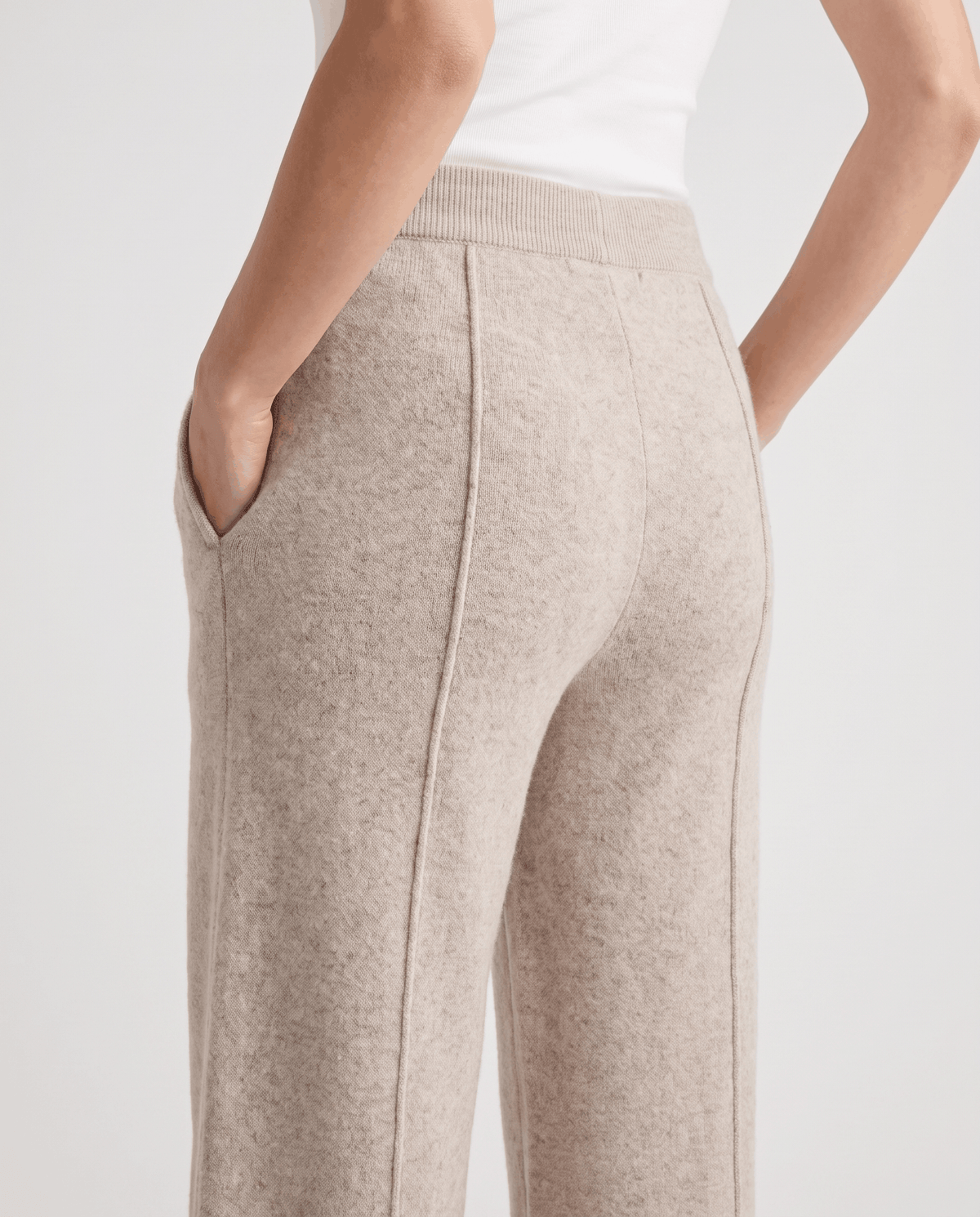Merino Wool Wide-Leg Pants – High-Waisted, Drawstring Tie & Pintuck Seams | Ottilie