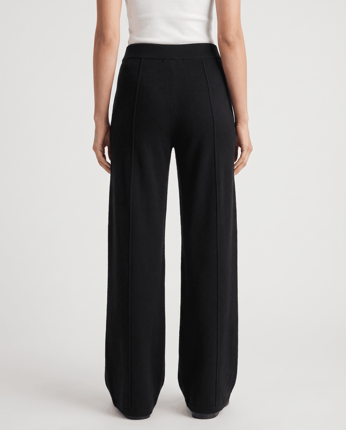 Merino Wool Wide-Leg Pants – High-Waisted, Drawstring Tie & Pintuck Seams | Ottilie