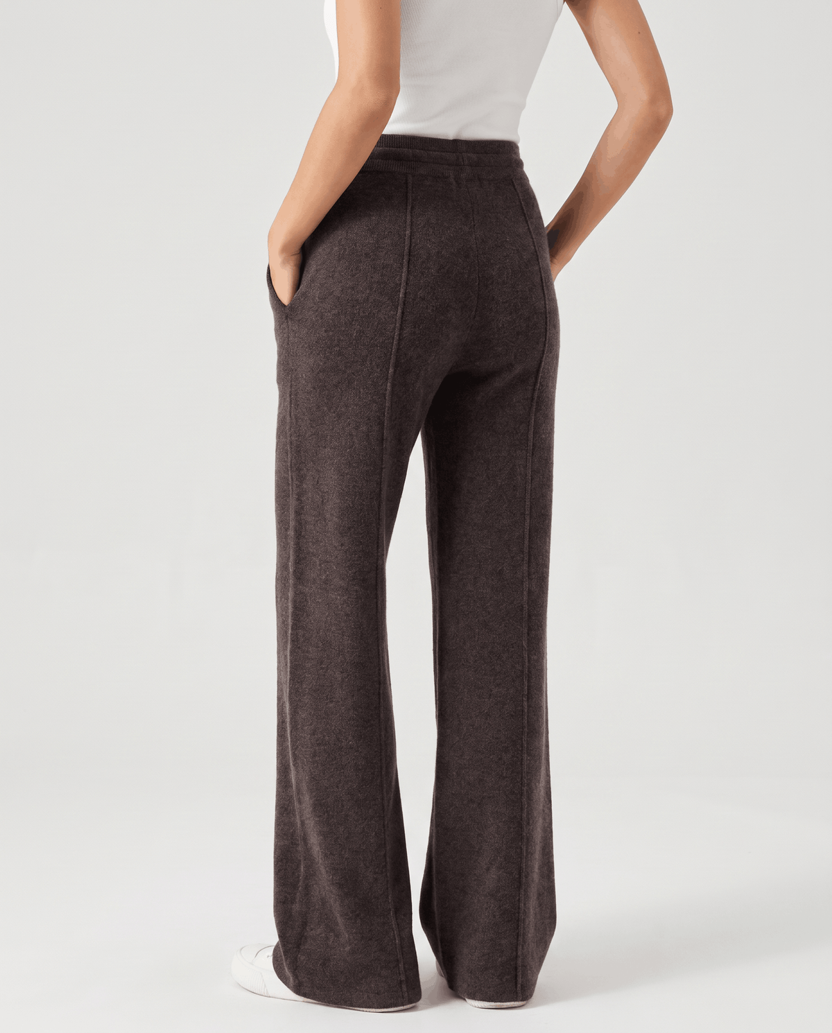 Merino Wool Wide-Leg Pants – High-Waisted, Drawstring Tie & Pintuck Seams | Ottilie