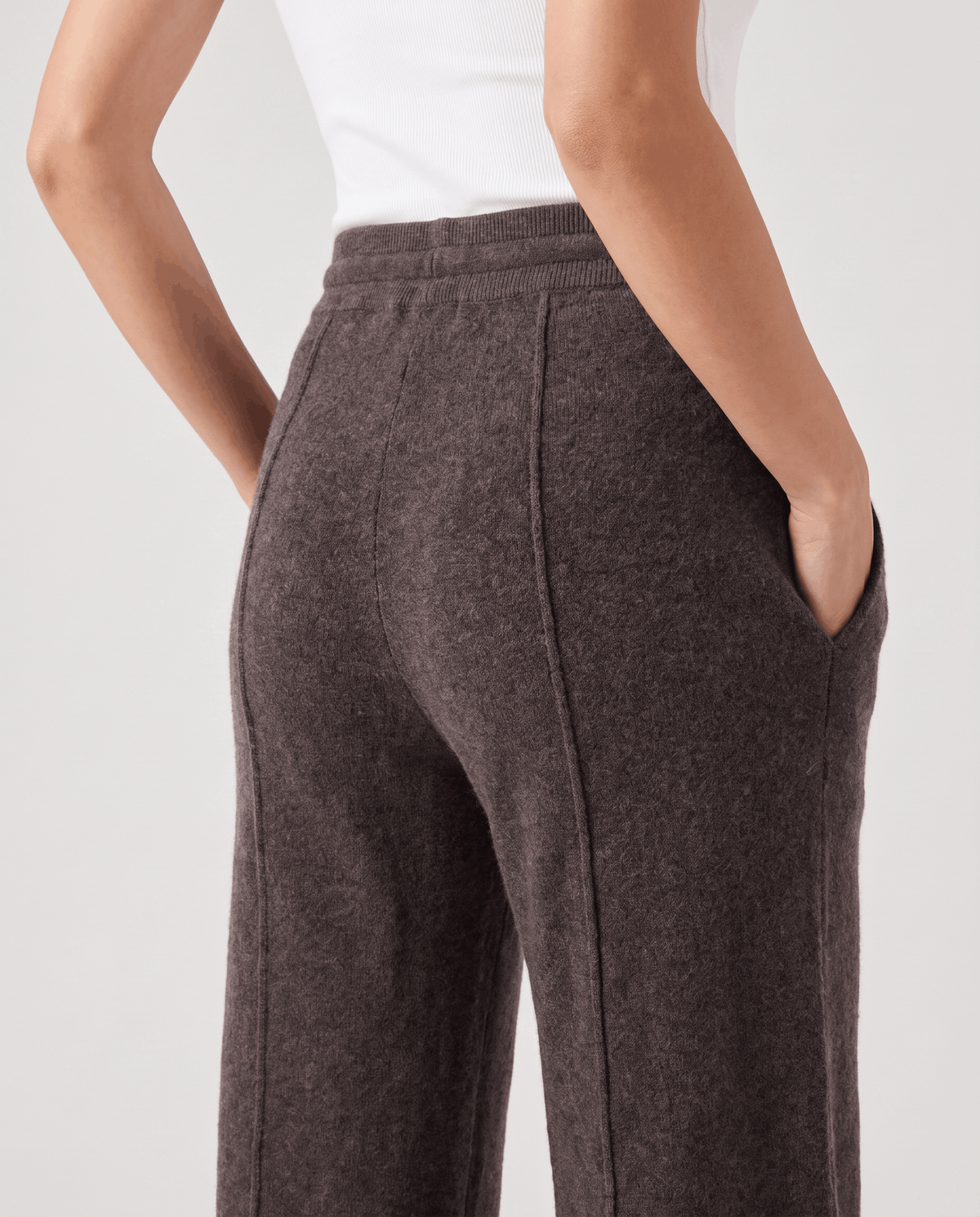Merino Wool Wide-Leg Pants – High-Waisted, Drawstring Tie & Pintuck Seams | Ottilie