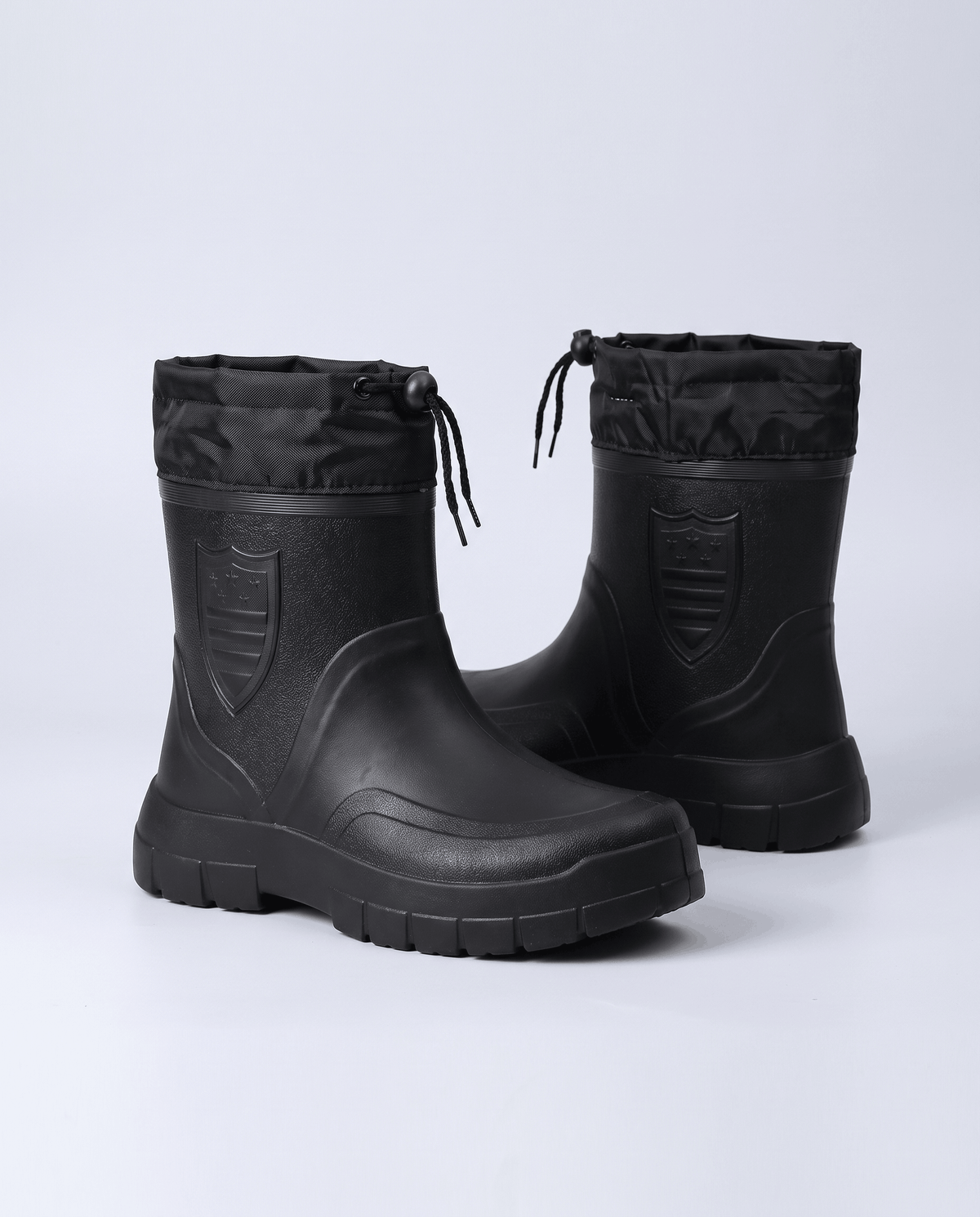 Mid-Calf Rain Boots – Drawstring Collar & Tread Sole | Ivar