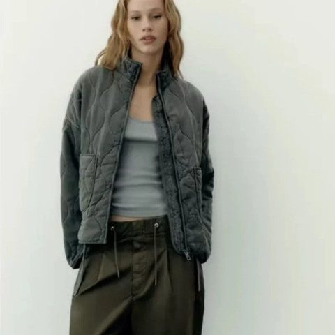 Bella | Women's Quilted Bomber Jacket High Collar Zip Up