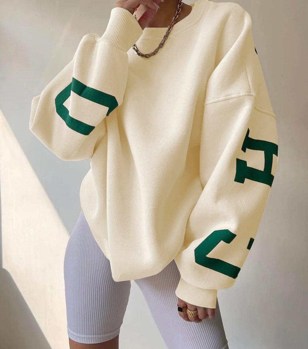 Women's fleece crewneck sweatshirt