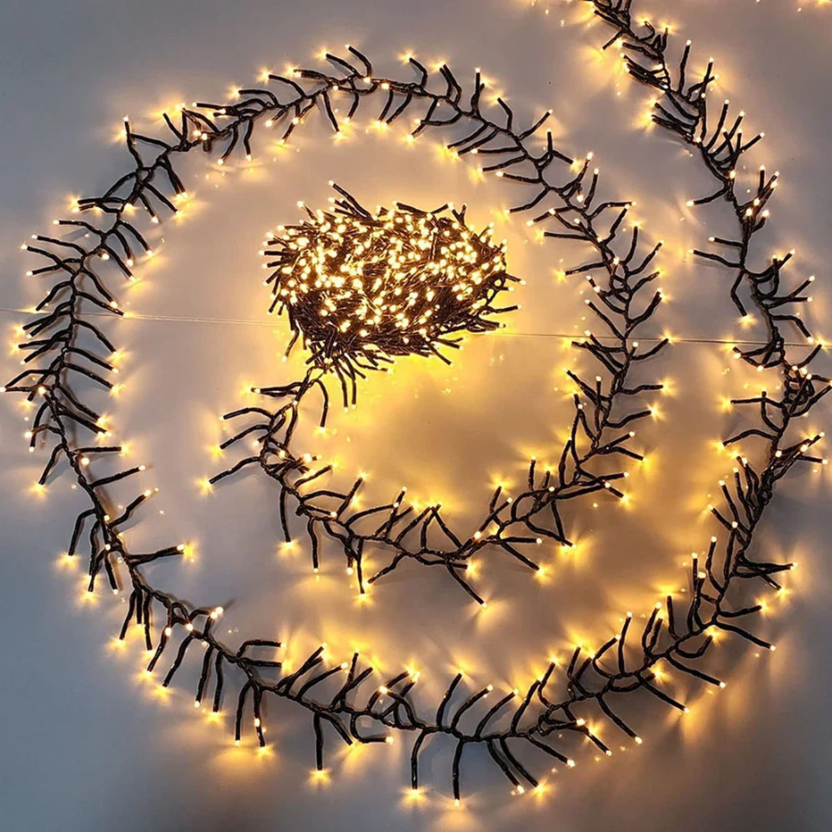 Outdoor Christmas Lights - Warm White Cluster Lights with 8 Modes