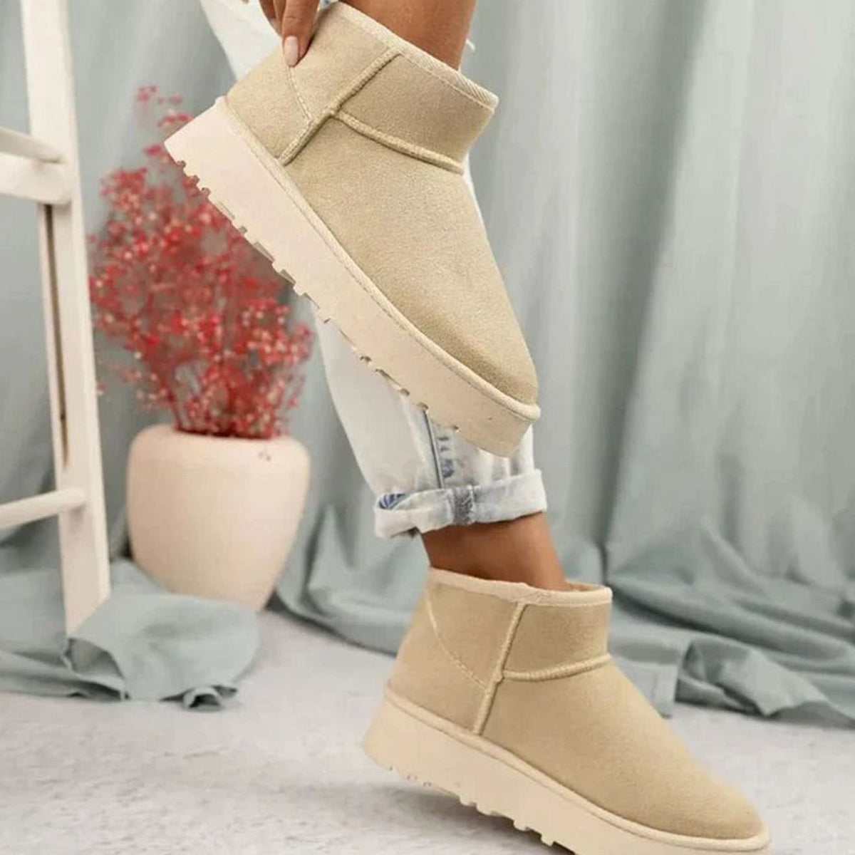 Priya - Women's Slip-On Shearling-Lined Platform Boots