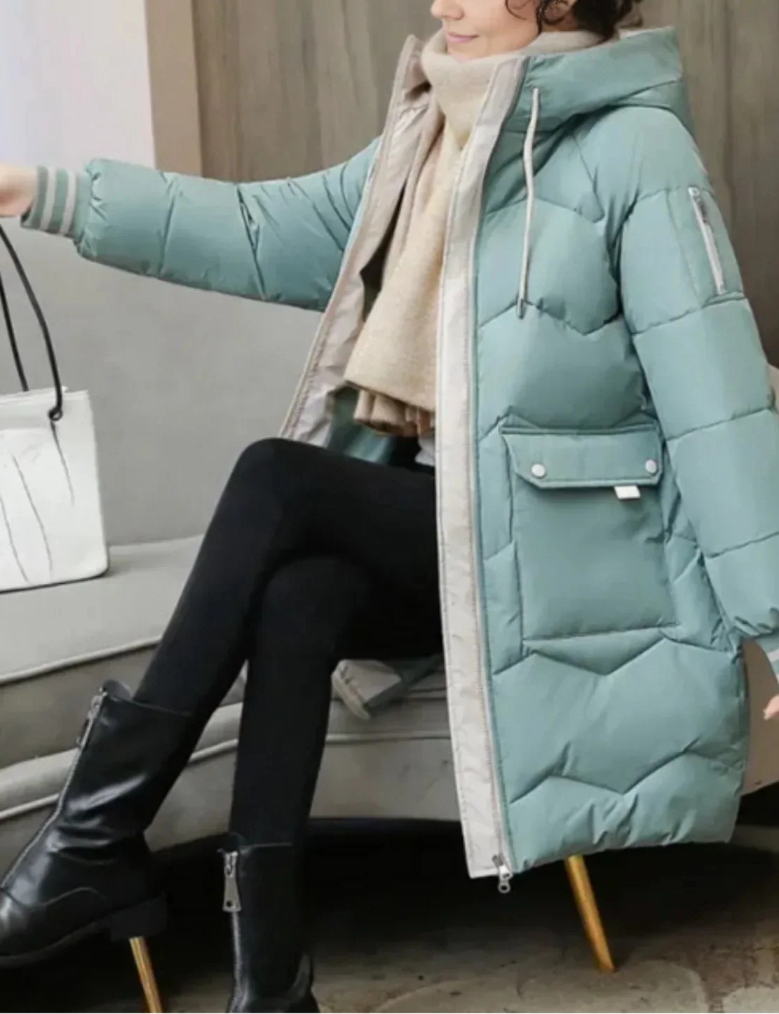 Women’s Longline Hooded Puffer Coat with Contrast Trim and Flap Pockets – Quilted Winter Outerwear with Striped Ribbed Cuffs