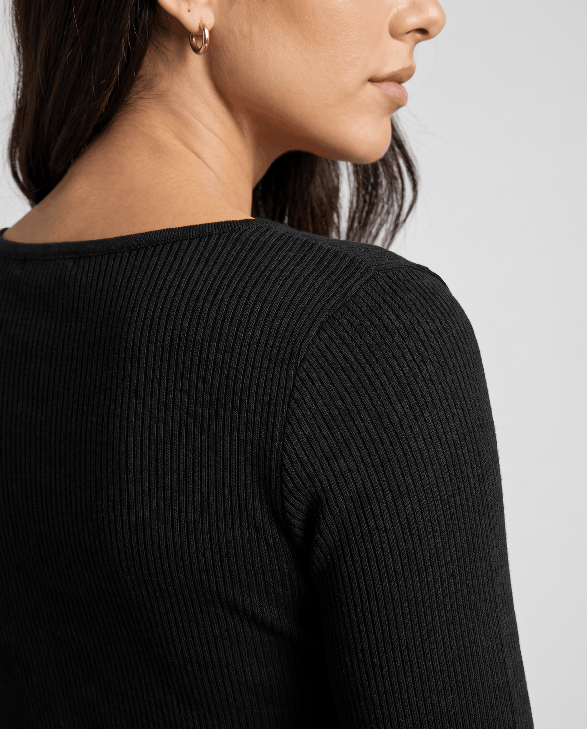 Ribbed Knit Two-Piece Lounge Set – Long-Sleeve Crew-Neck Top, Wide-Leg Pants & Pockets | Lotte