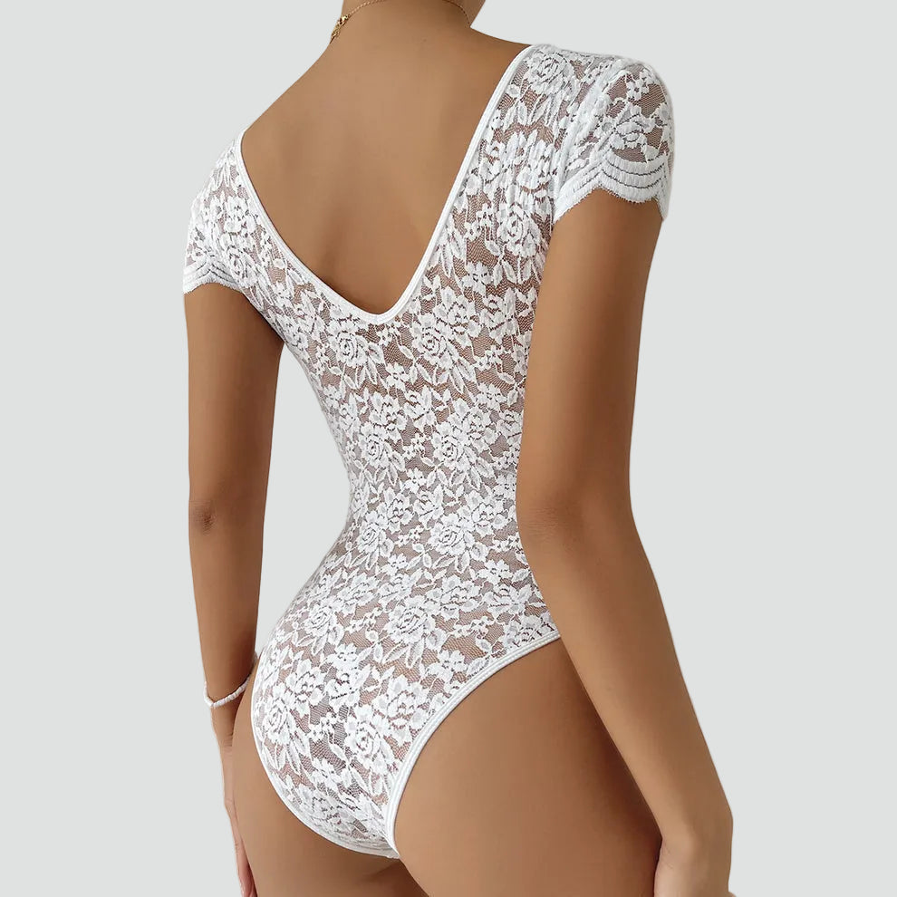 Women’s Floral Lace Bodysuit with Scalloped V-Neck – Fitted Short-Sleeved Style for Day and Evening Outfits