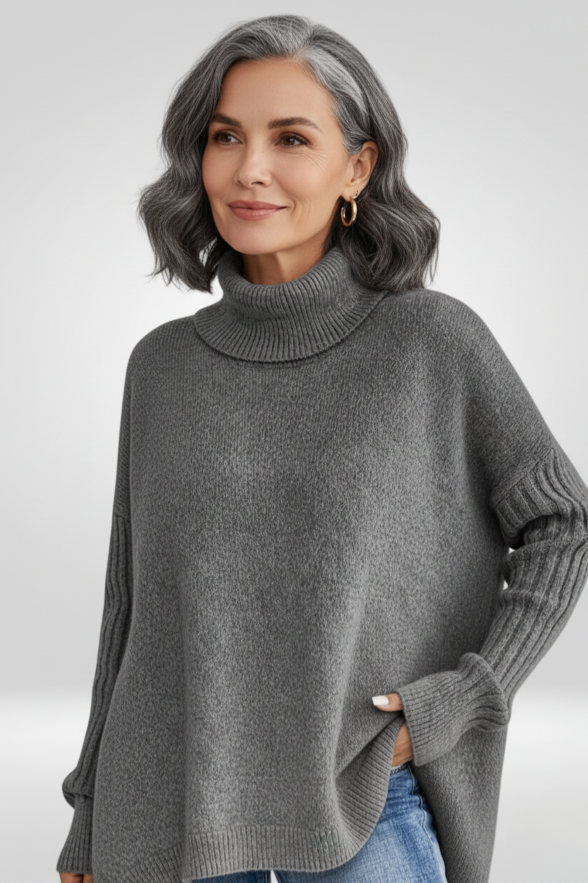 Laurel | Oversized Beige Turtleneck Sweater