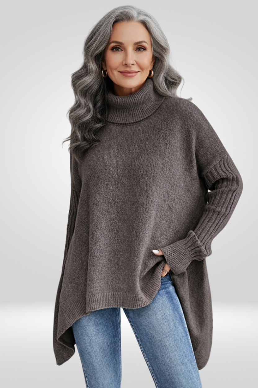 Laurel | Oversized Beige Turtleneck Sweater