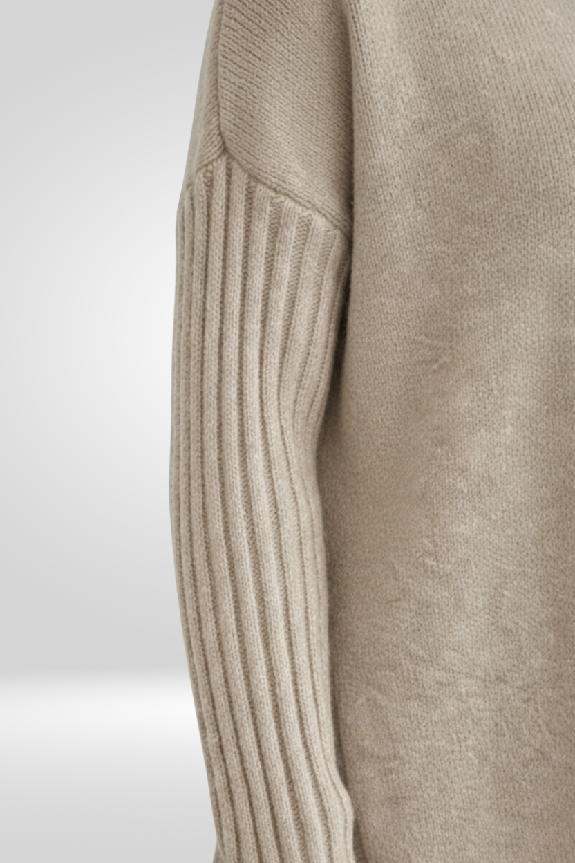 Laurel | Oversized Beige Turtleneck Sweater