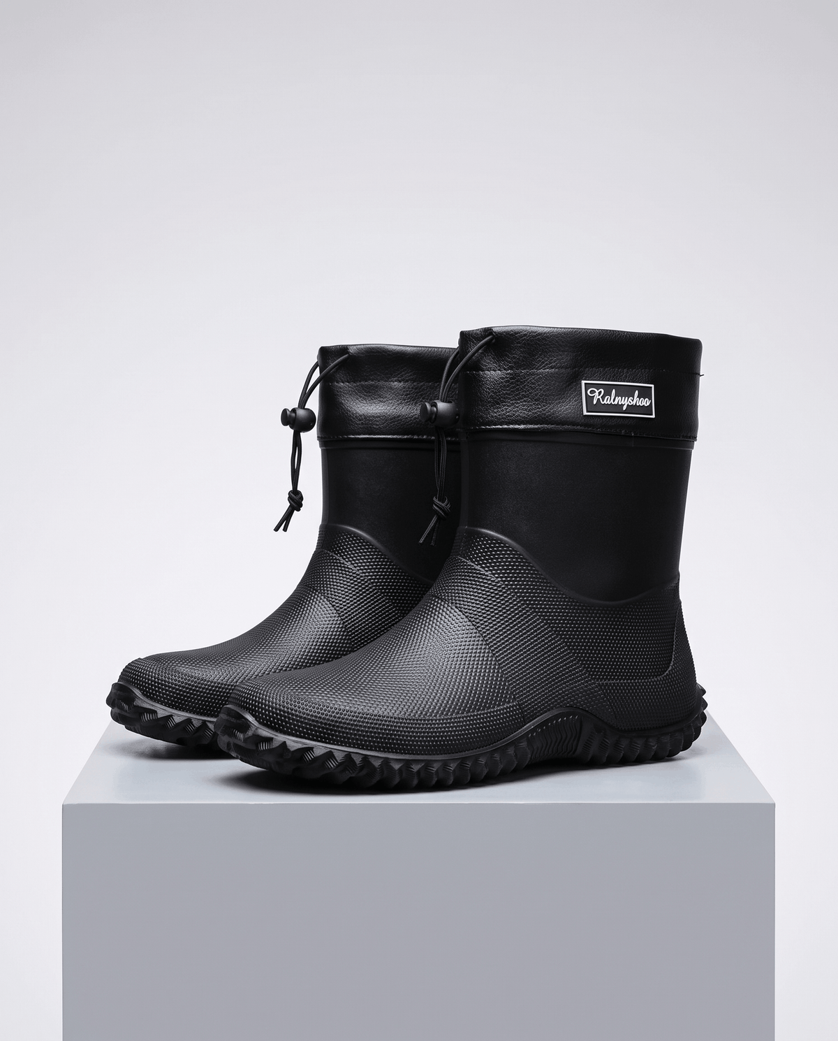Rubber Work Boots – Drawstring Collar, Deep Lug Sole & Short Shaft | Desmond