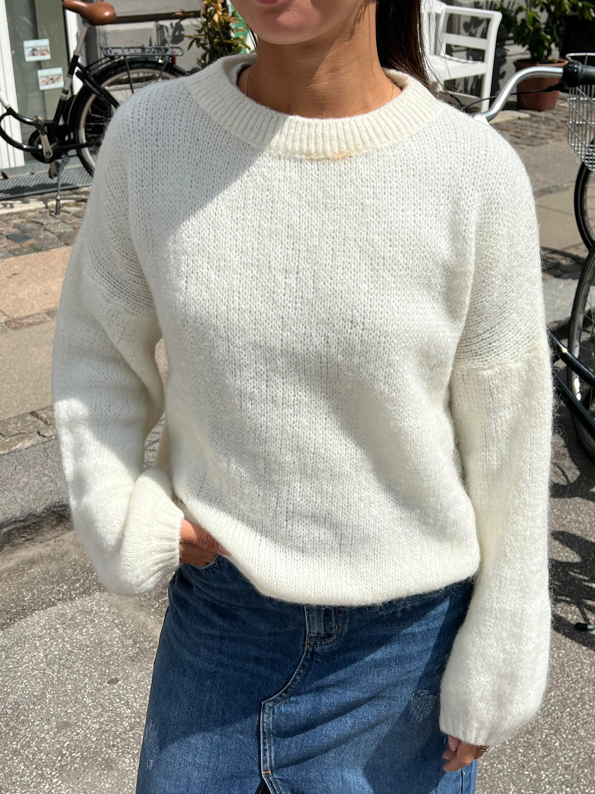 Women's Loose Fit Round Neck Jumper Long Sleeve