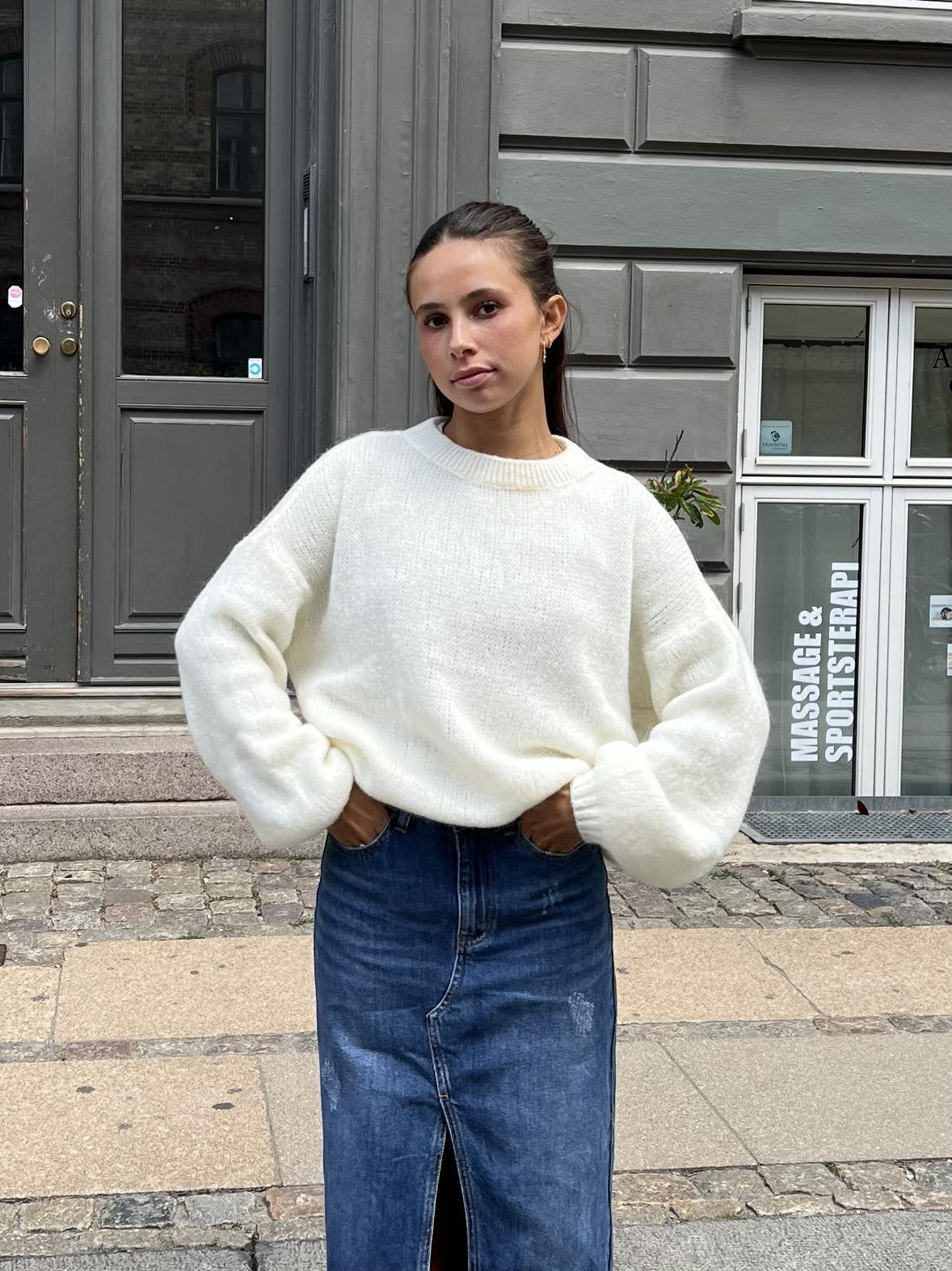 Women's Loose Fit Round Neck Jumper Long Sleeve