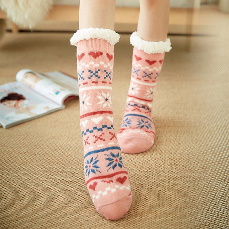 Unisex Slipper Socks with Non-Slip Soles – Warm and Cosy
