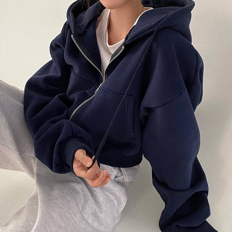 Women's Oversized Cropped Zip-Up Hoodie with Adjustable Drawstring Hood and Dropped Shoulders – Soft Cotton Blend Long Sleeve Sweatshirt with Ribbed Hem and Relaxed Boxy Fit for Casual Streetwear and Everyday Layering