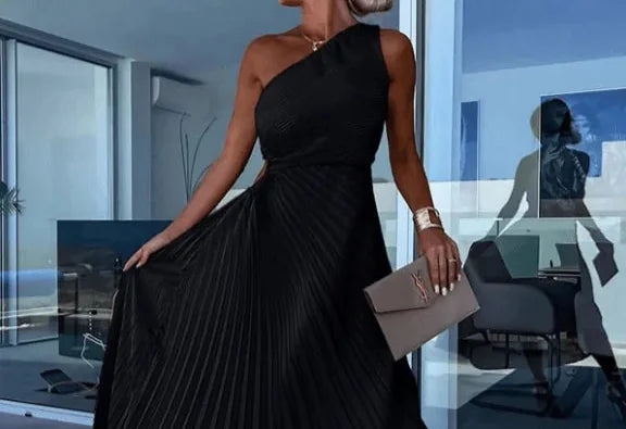 Wedding Guest Dress – Red One-Shoulder Pleated Maxi