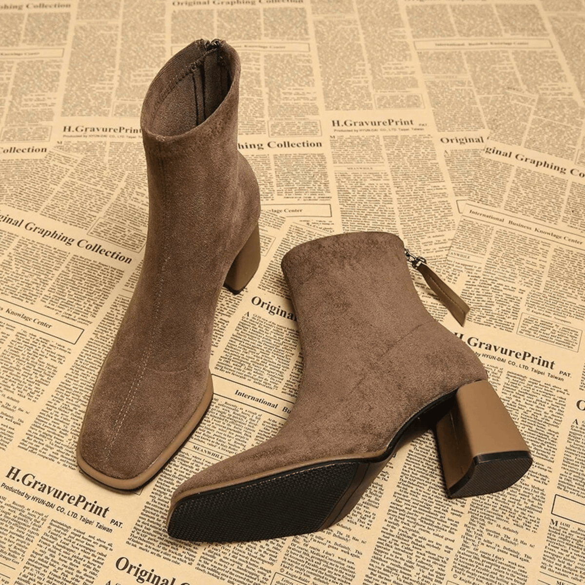 Jacinthe | Rear Zipper Detail Block Heel Ankle Boots