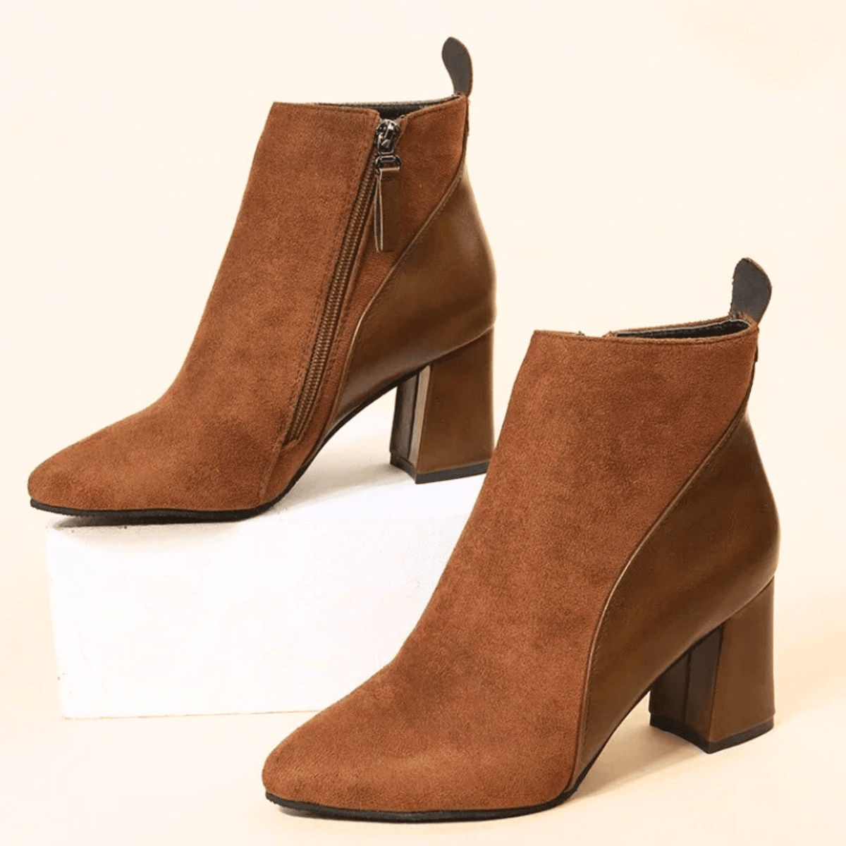 Theoline | Shaft Pointed Toe Ankle Boots