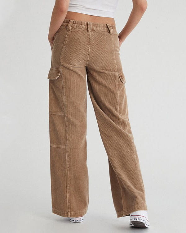 Wide-Leg Corduroy Cargo Pants – Flap Pockets, Seamed Front & Washed Finish | Esme